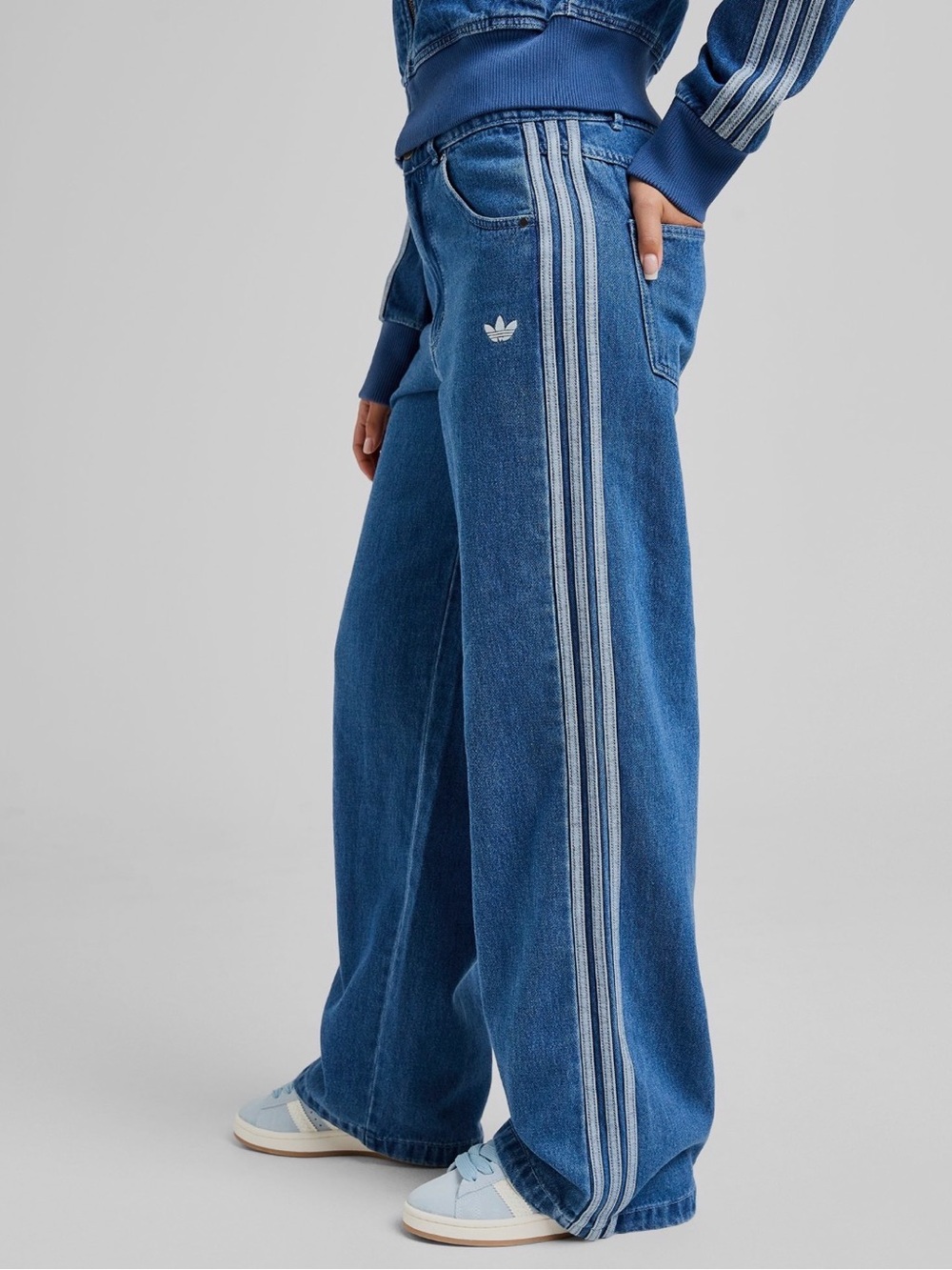 Adidas Originals 3 Stripe Denim Jeans Wide Leg Blue Size M 28”